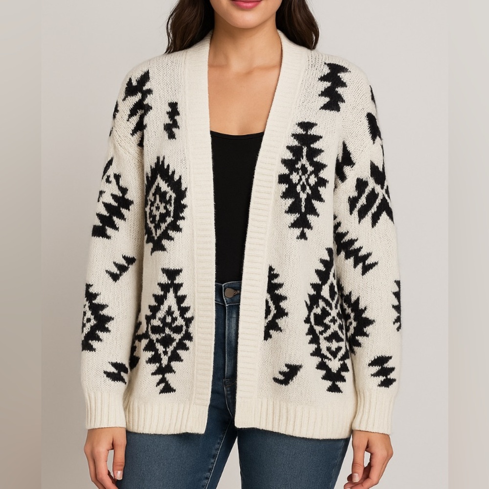 Savanna Jane Open Front Aztec Cardigan Sweater Boho Western Knit Medium